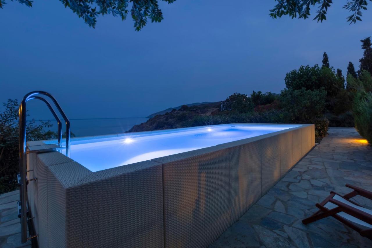 Luxury Villa By The Beach Steniaí Buitenkant foto