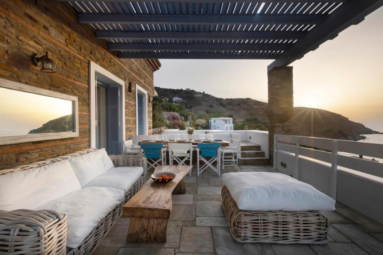 Luxury Villa By The Beach Steniaí Buitenkant foto