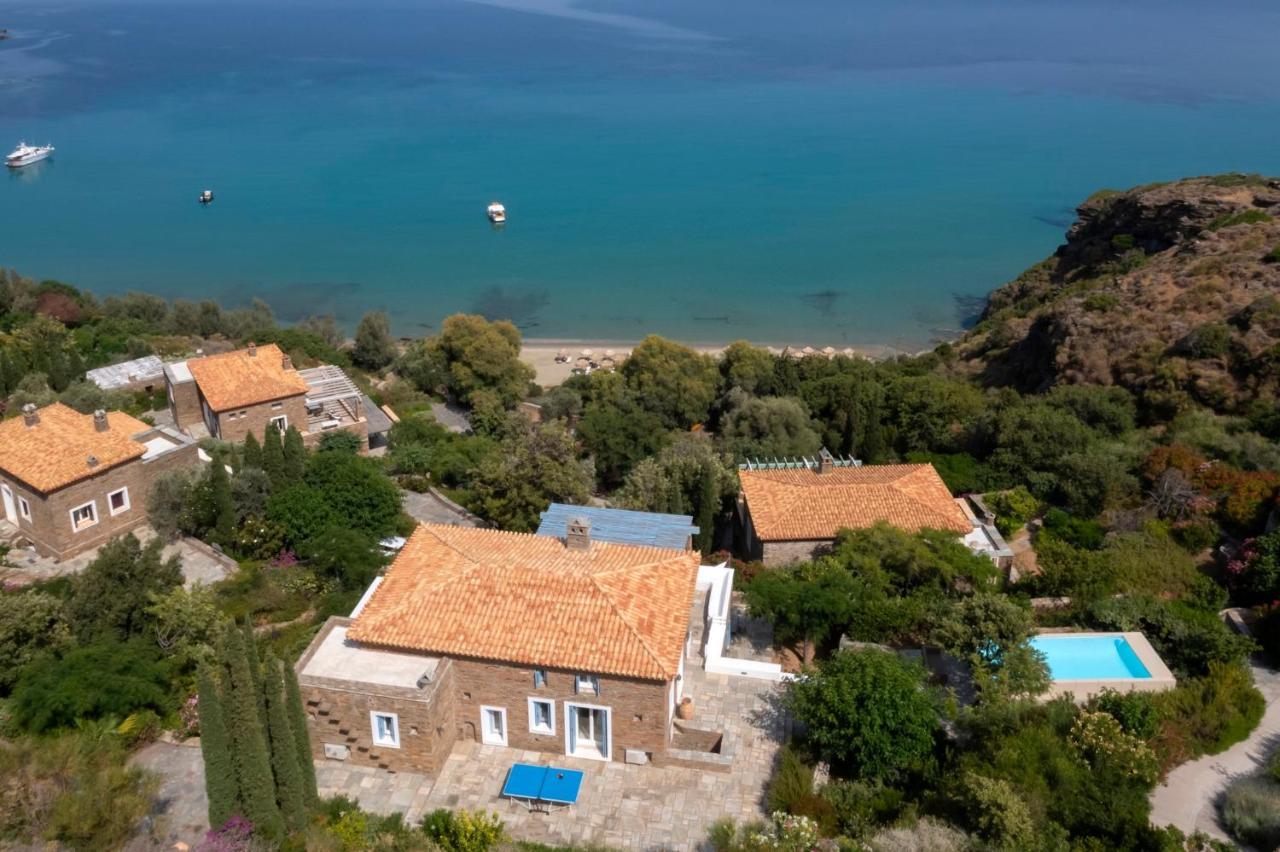 Luxury Villa By The Beach Steniaí Buitenkant foto
