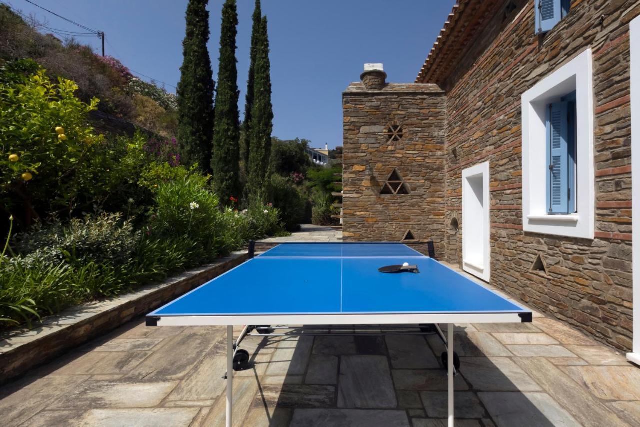 Luxury Villa By The Beach Steniaí Buitenkant foto